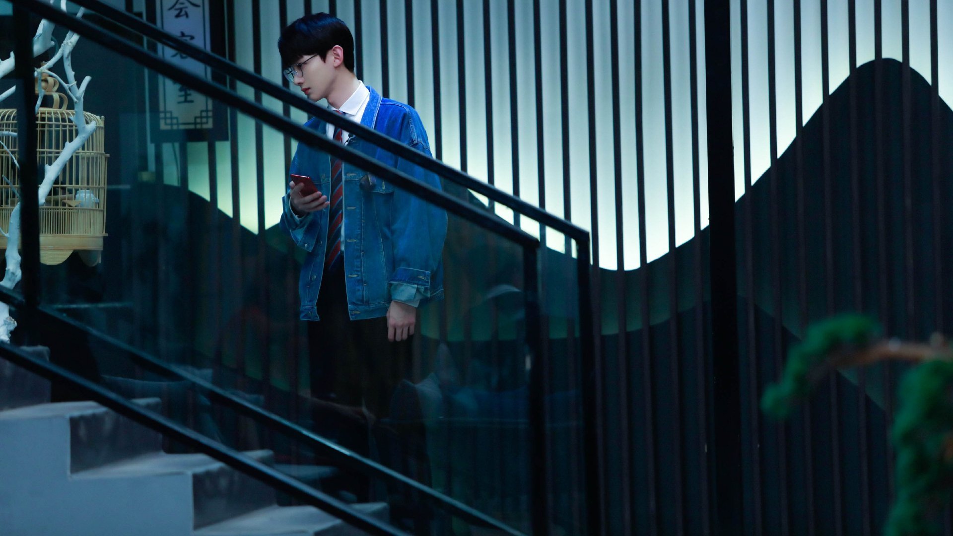 9游游戏官网-2019年季后赛,库里在一场比赛中投中8个三分,刷新个人季后赛单场三分球纪录